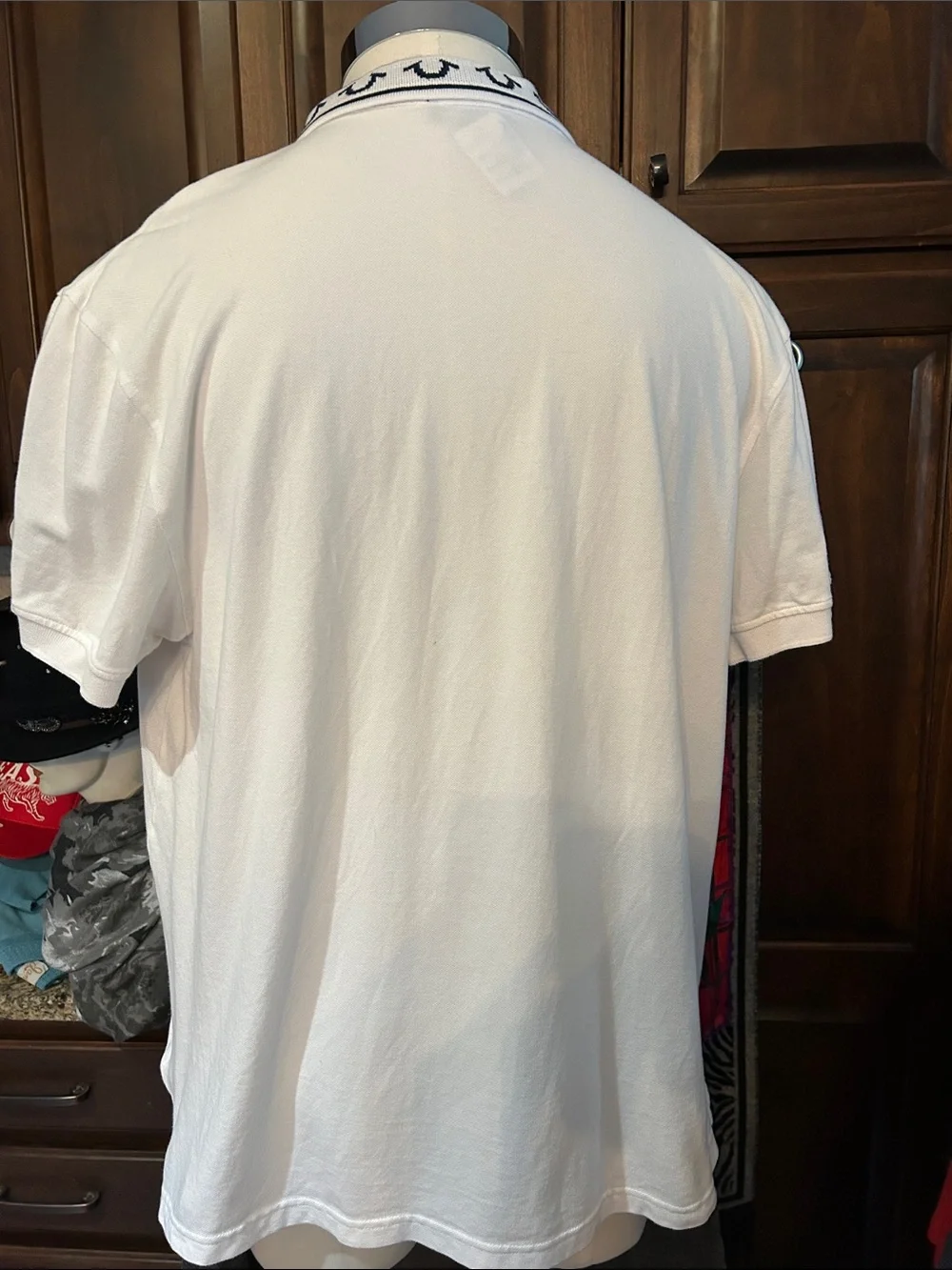 True Religion Sz 2XL White Men’s Short-Sleeve Polo with Horse Shoe Collar